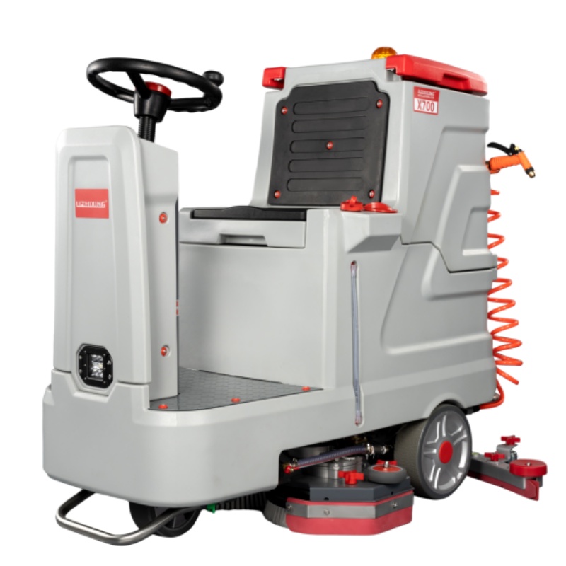 乌鲁木齐坦洁全自动驾驶式洗地机X700